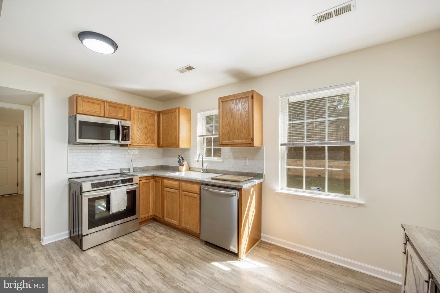 36 Plumosa Drive photo 15