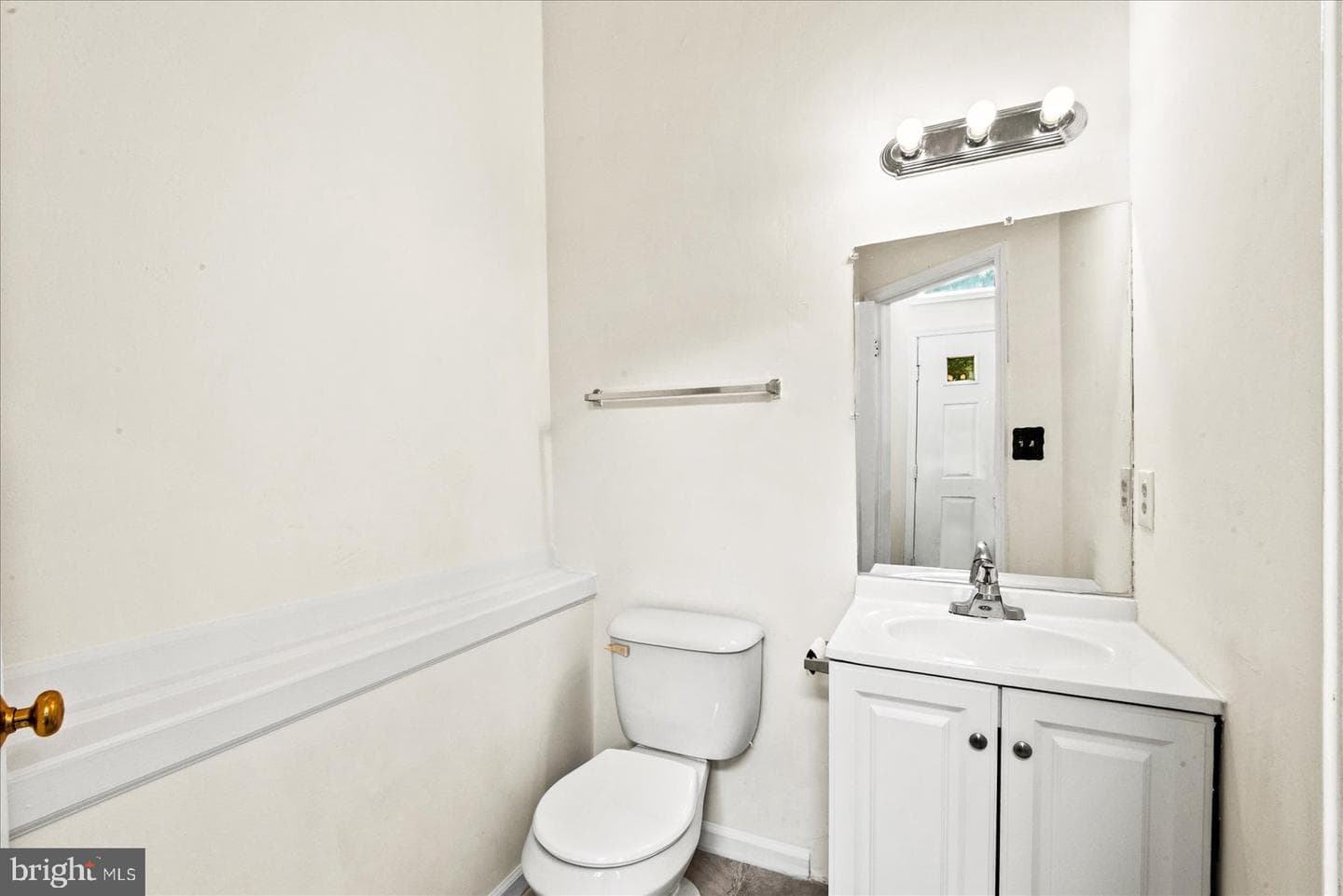 104 Ridgecrest Court photo 14