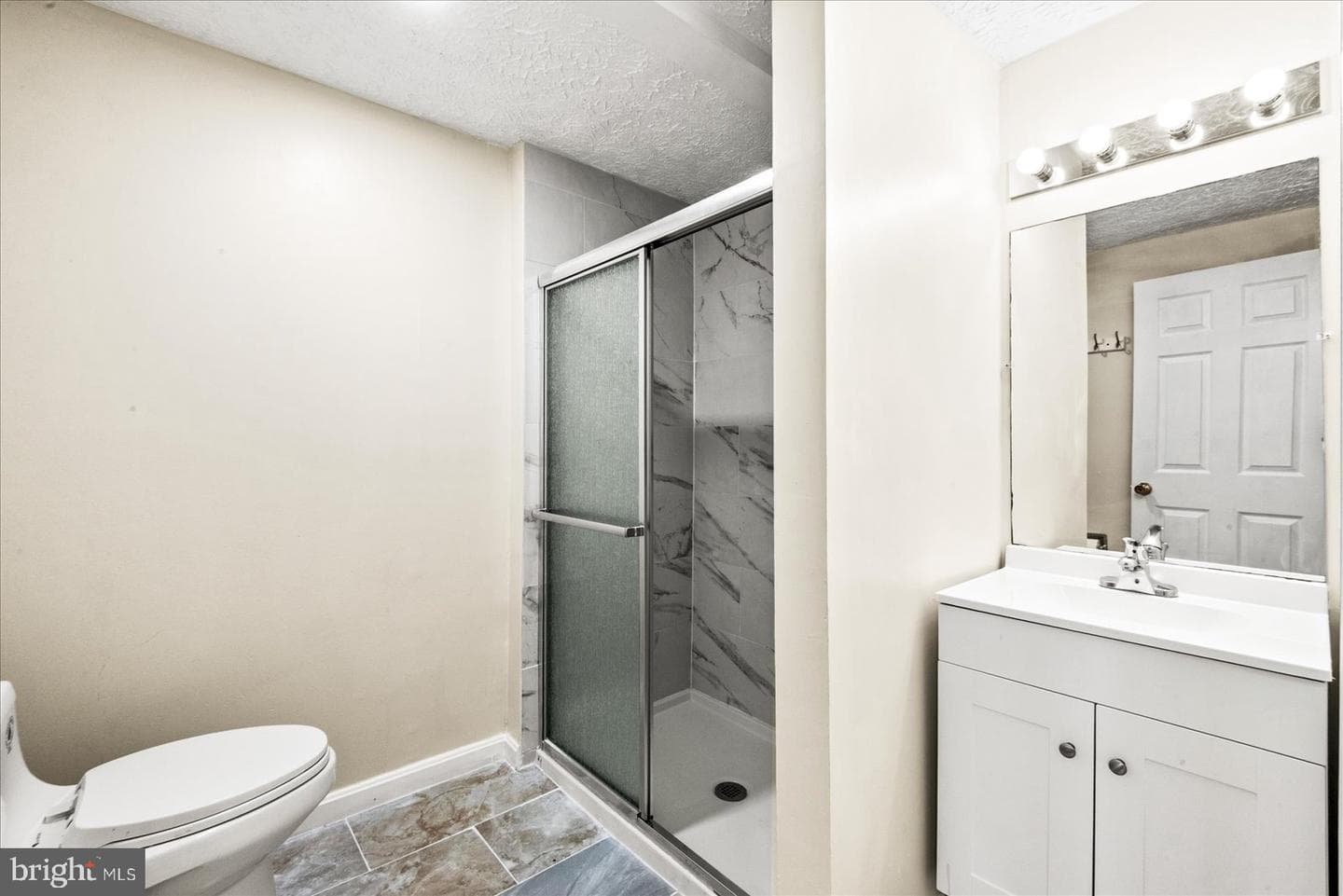 104 Ridgecrest Court photo 18