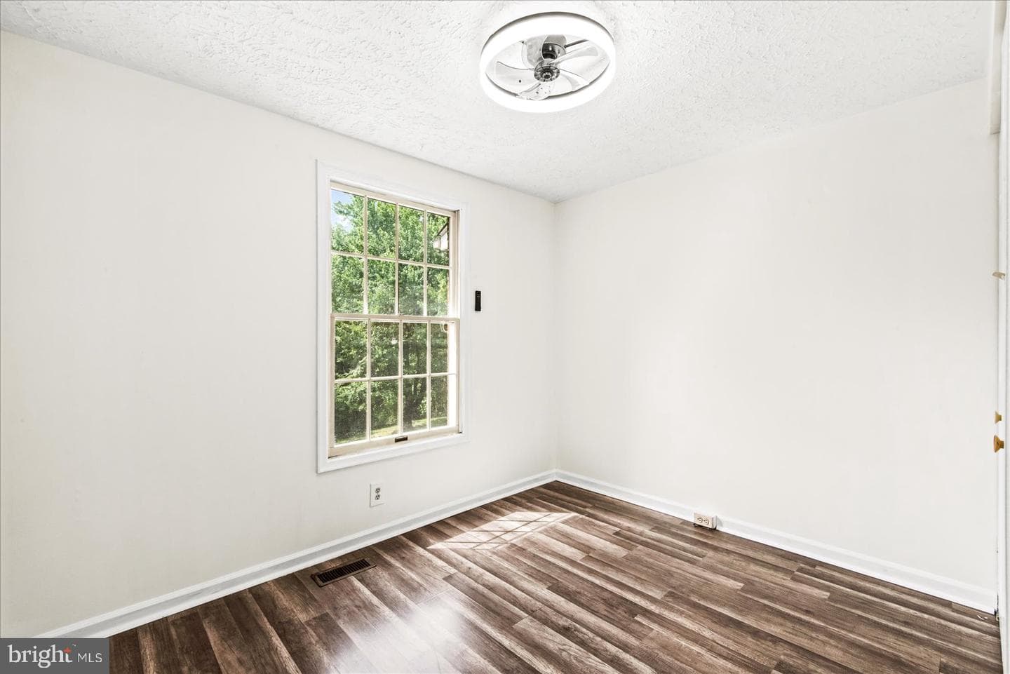104 Ridgecrest Court photo 22