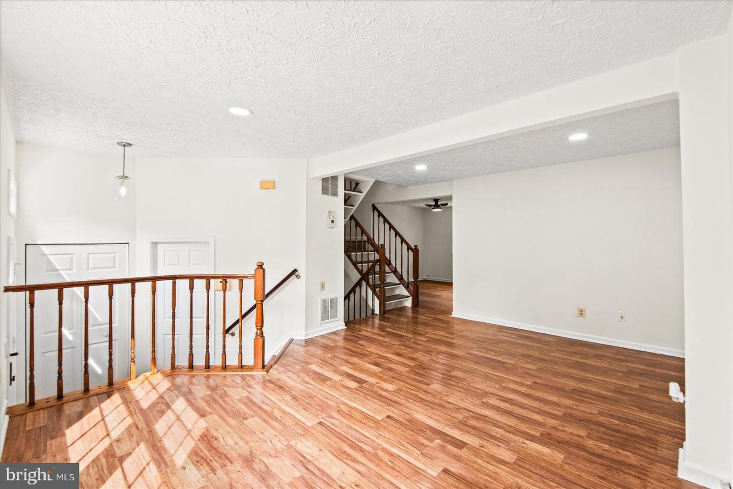 104 Ridgecrest Court photo 5