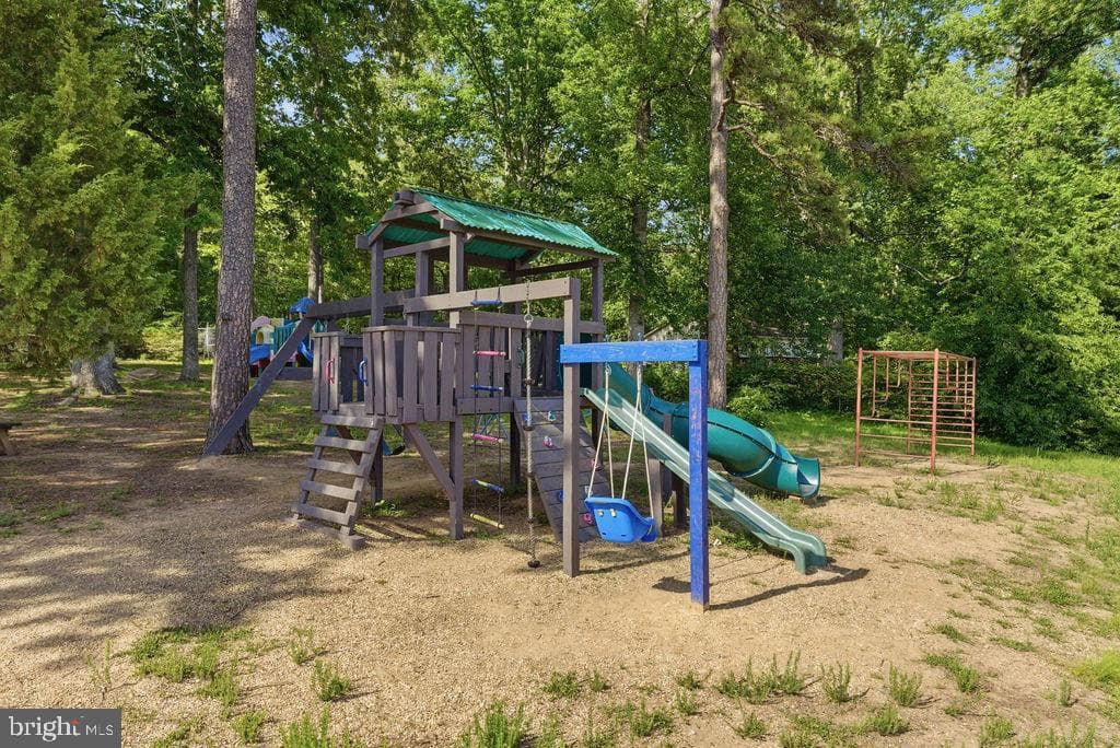 107 Boundary Drive photo 27