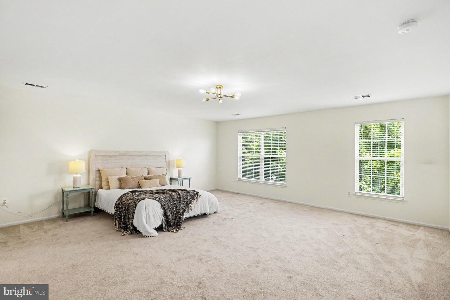 10 Halcomb Lane photo 17