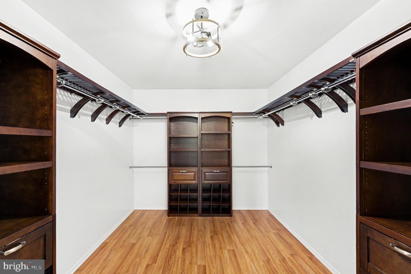 10 Halcomb Lane photo 19