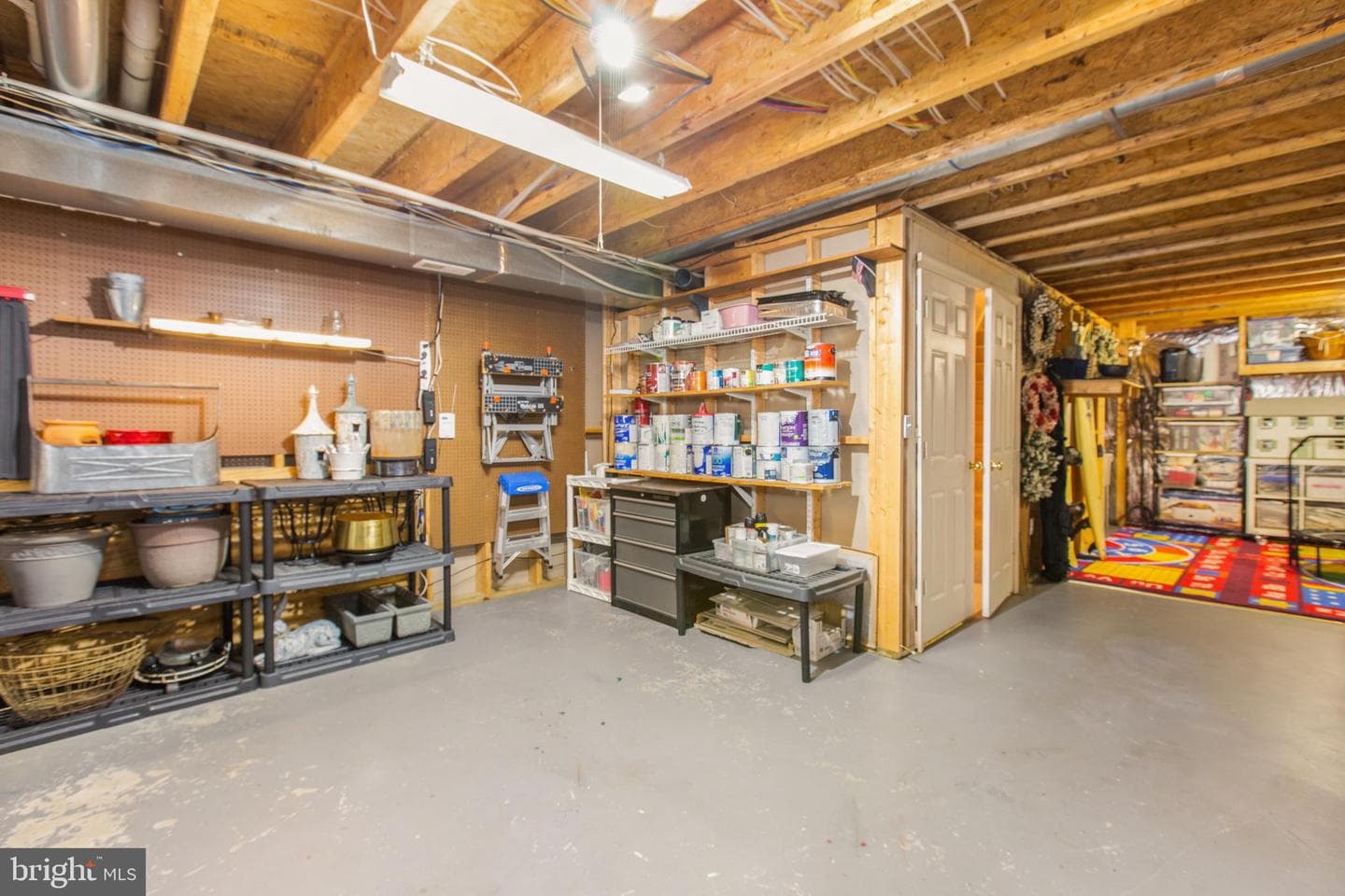 24 Tavern Road photo 65