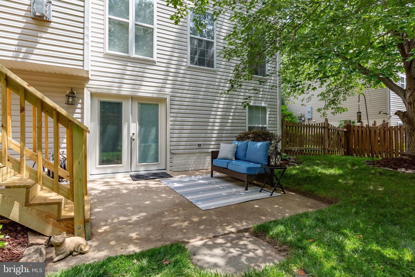 24 Tavern Road photo 77