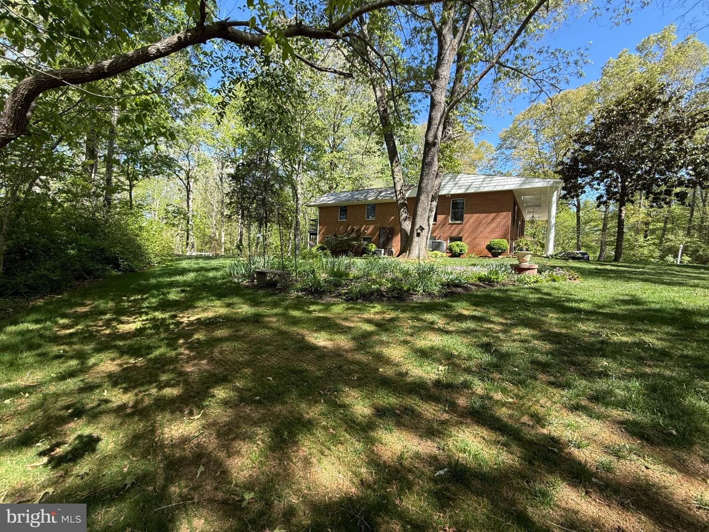 86 Mockingbird Lane photo 66