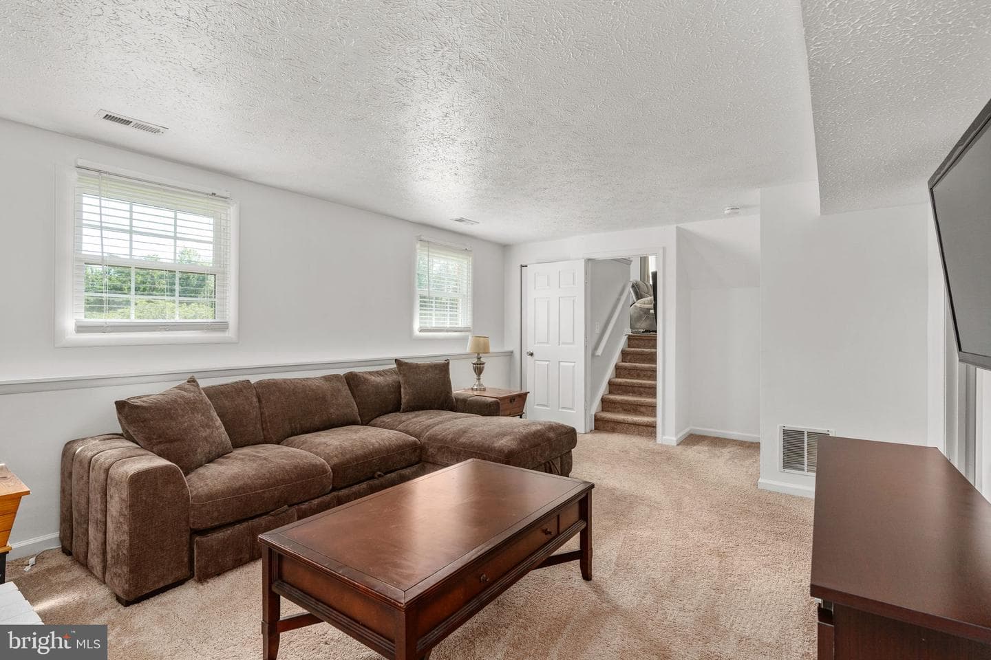 400 Collingwood Drive photo 31