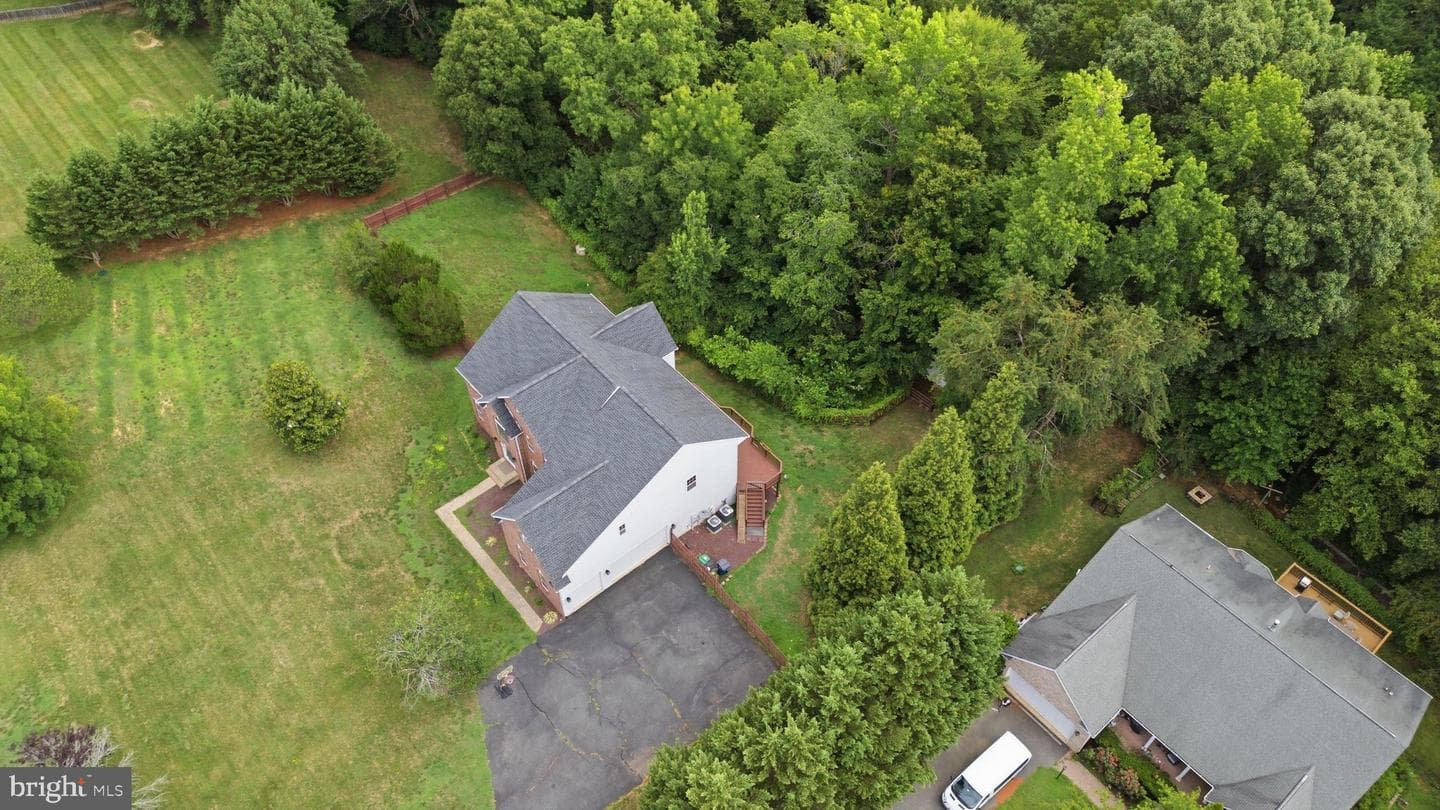 28 Millbrook Road photo 87