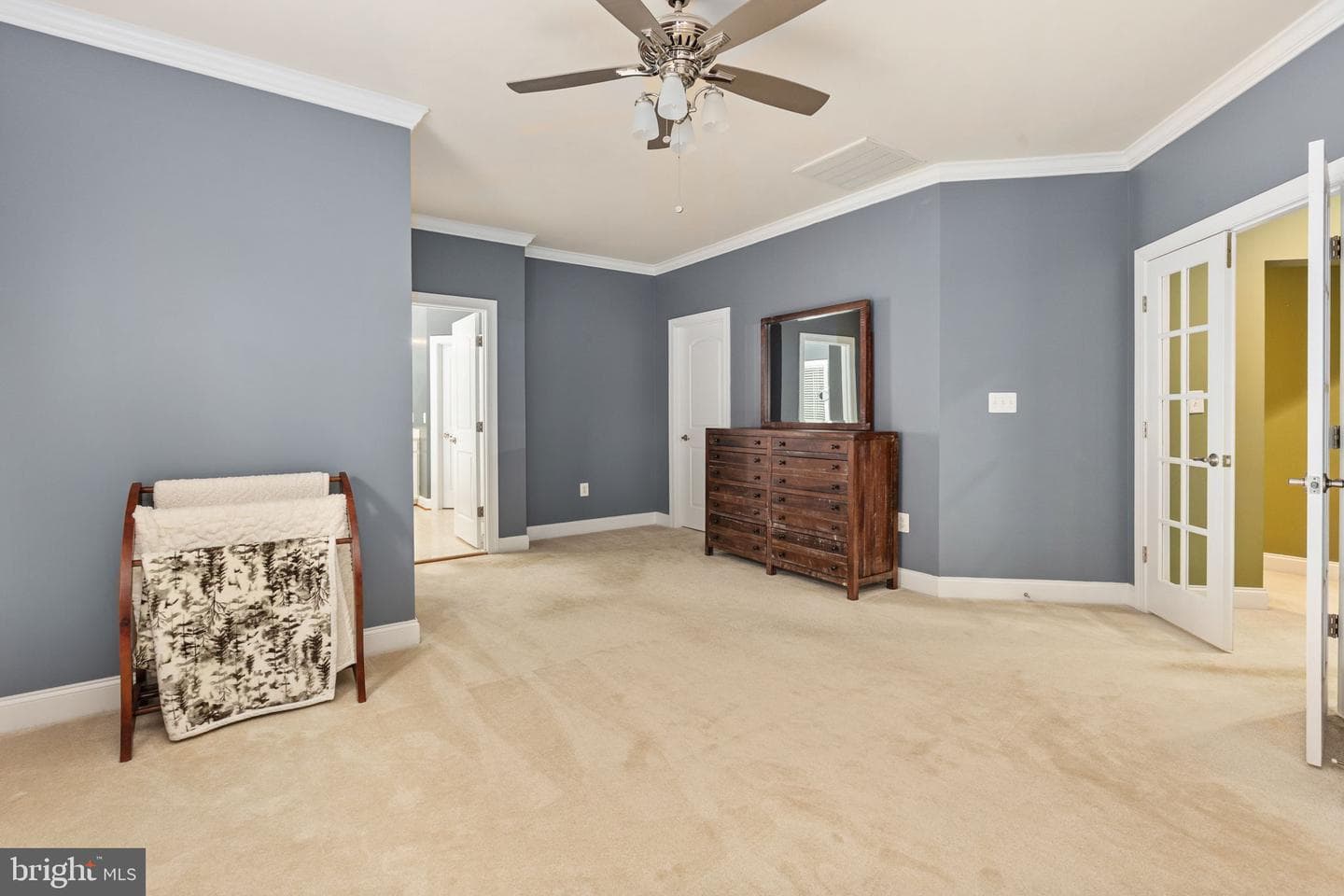 31 Garnet Way photo 57
