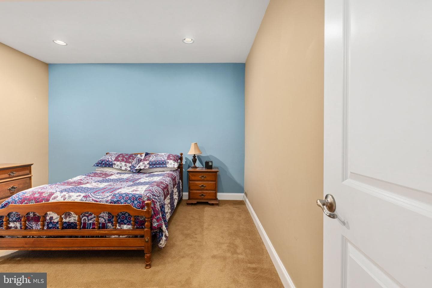 31 Garnet Way photo 96