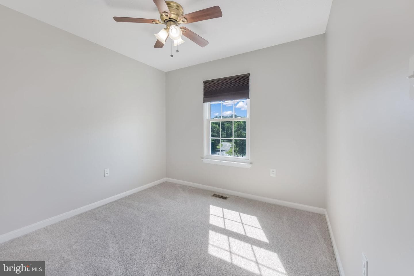108 Shaw Court photo 27