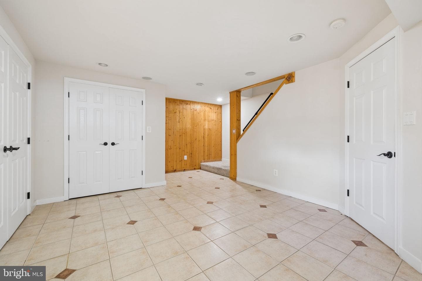 2 Stoneridge Court photo 39