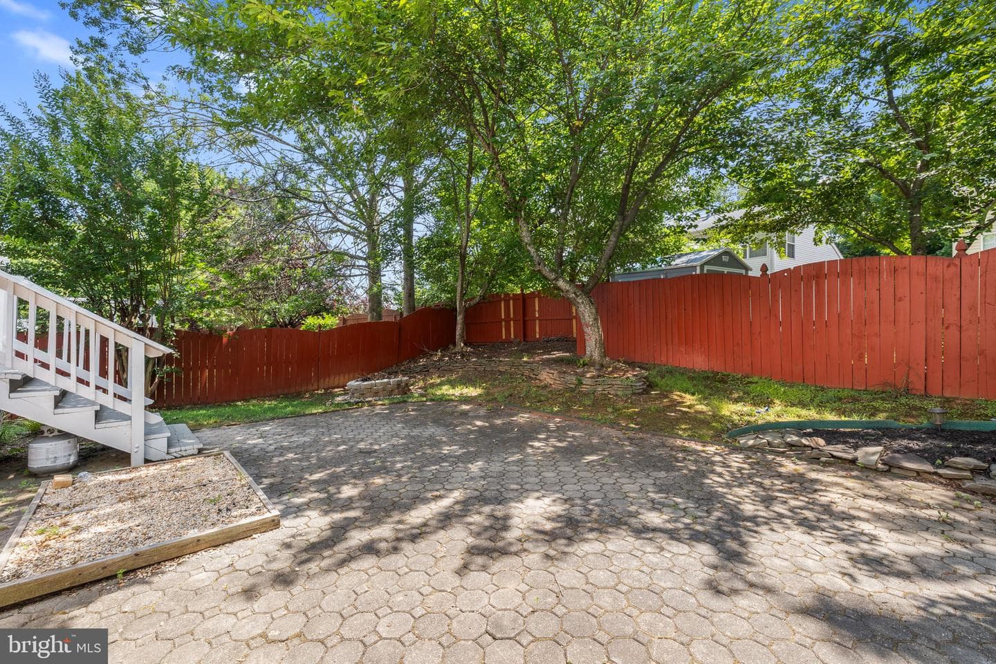 2 Stoneridge Court photo 50
