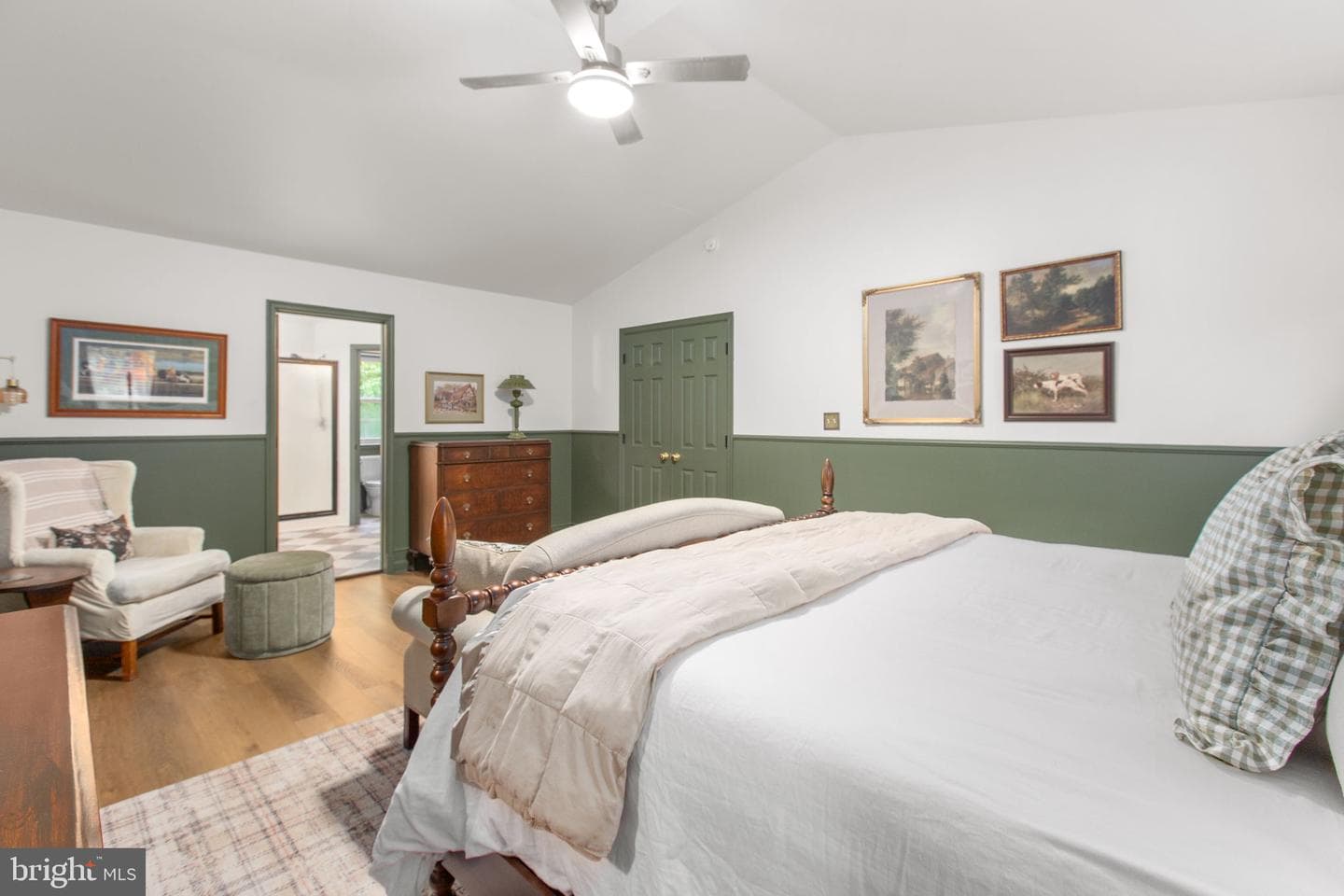 68 Coakley Lane photo 32