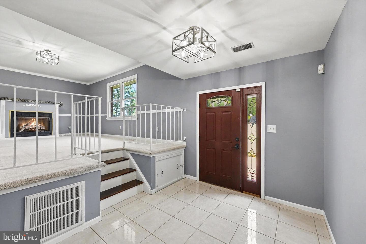 17 Willow Lane photo 3