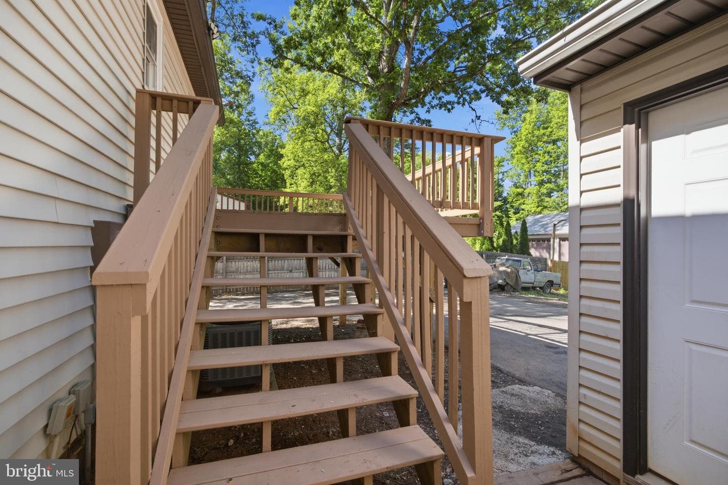 2080 Mountain View Road photo 20