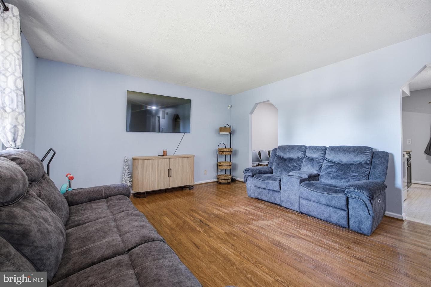 2080 Mountain View Road photo 8