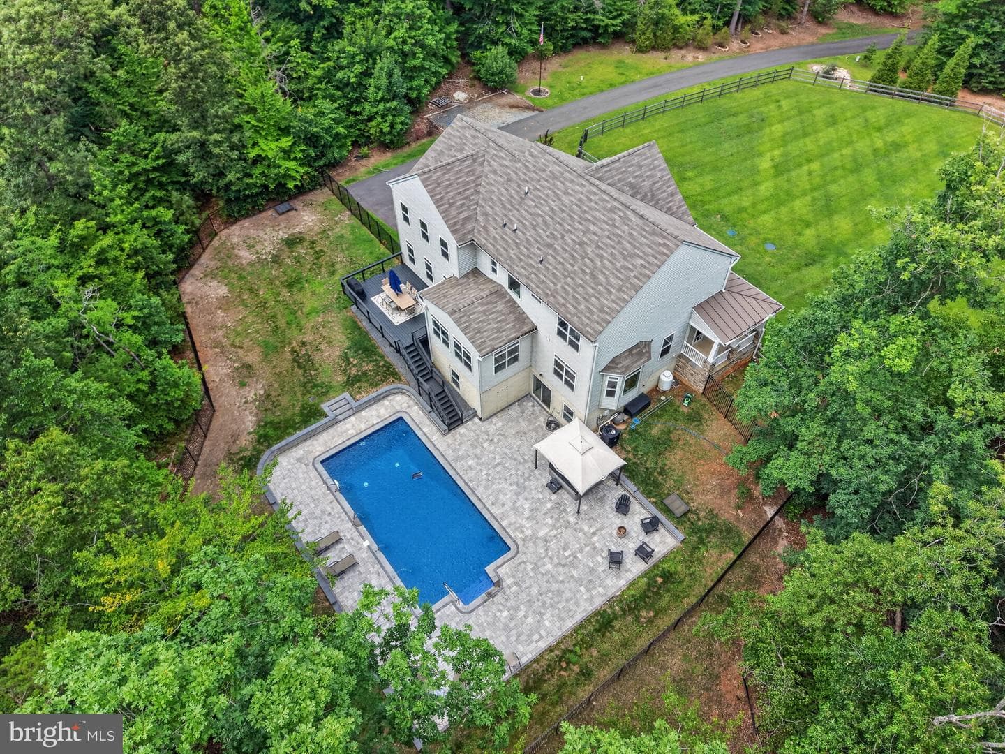 526 Fair Havens Ln photo 56