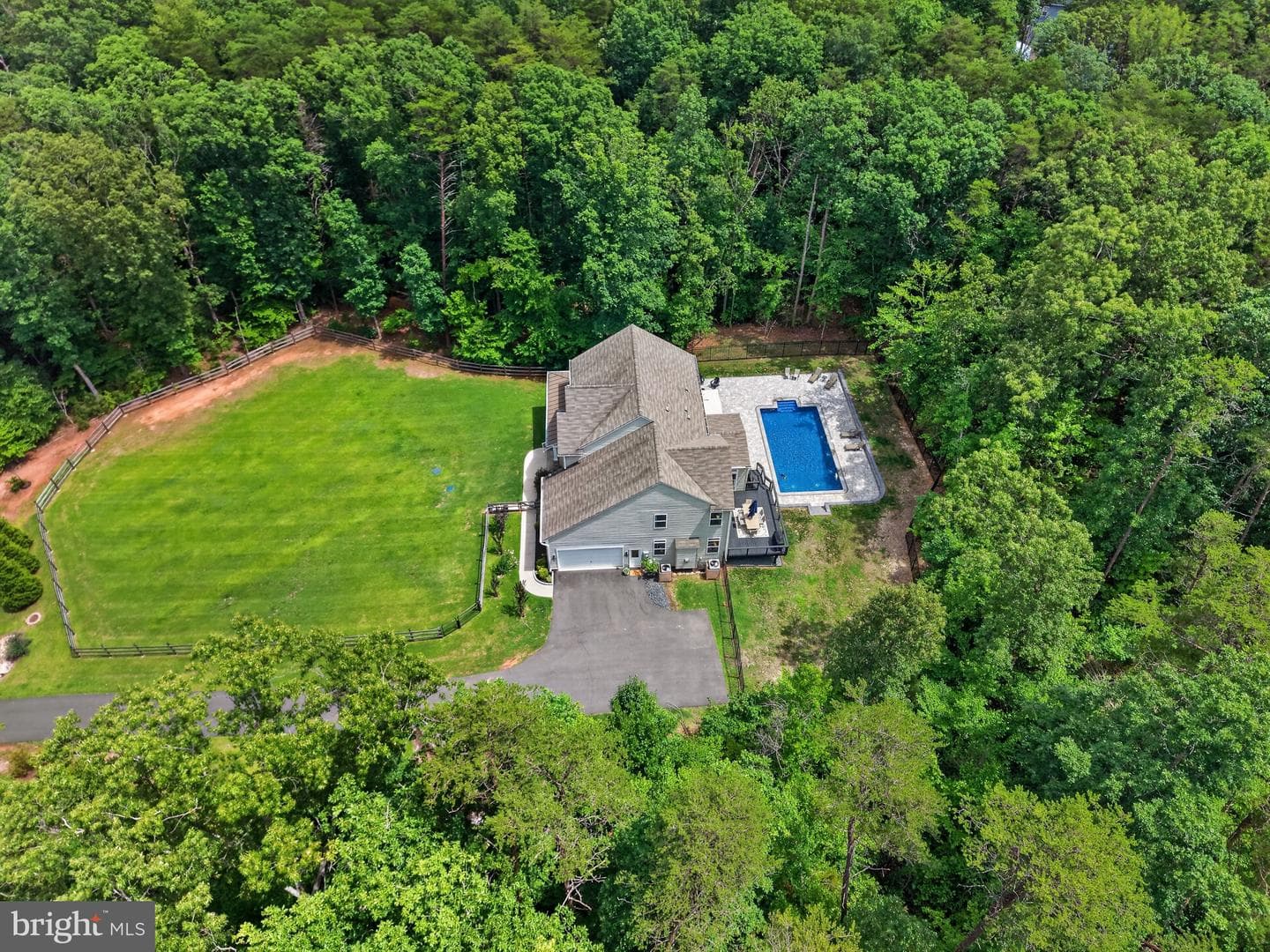 526 Fair Havens Ln photo 58