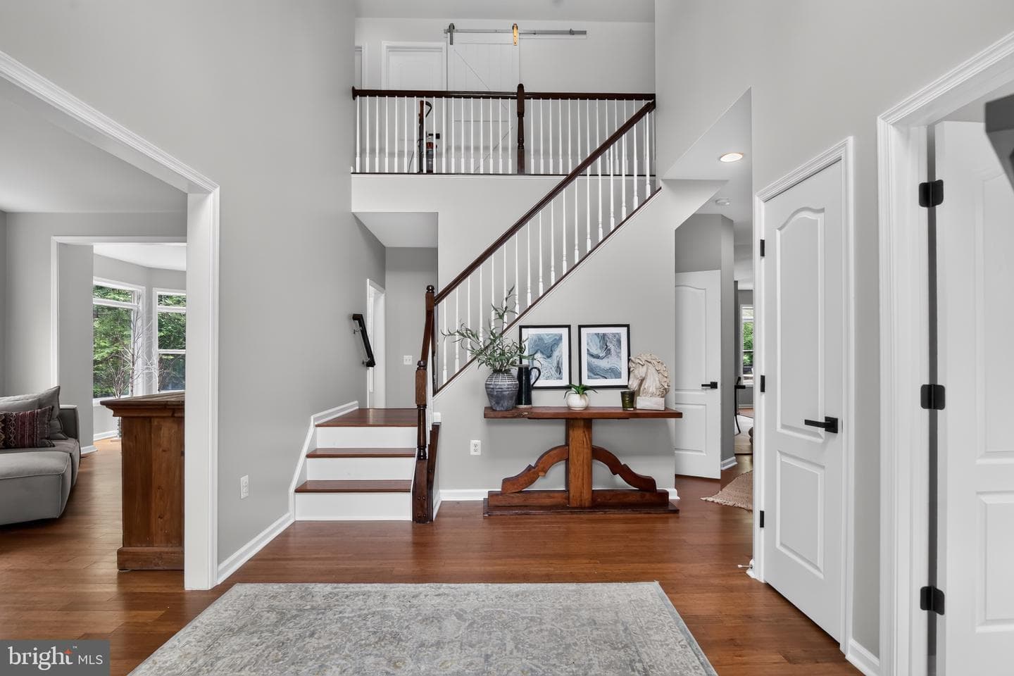526 Fair Havens Ln photo 8