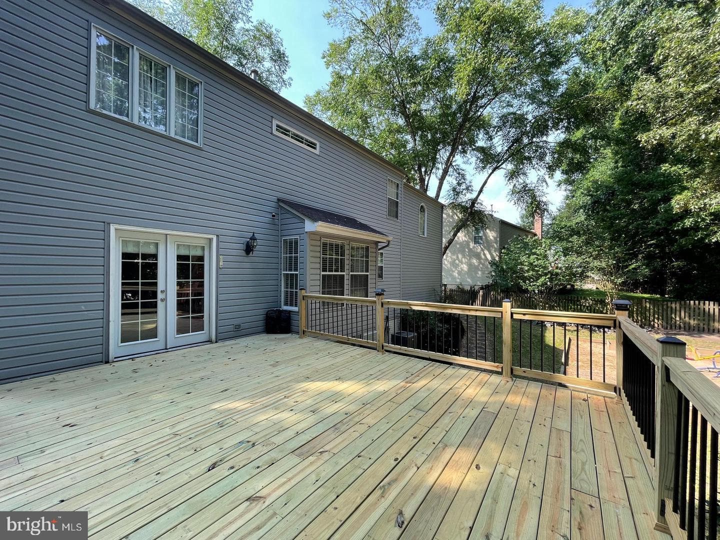 10 Hawthorne Court photo 3