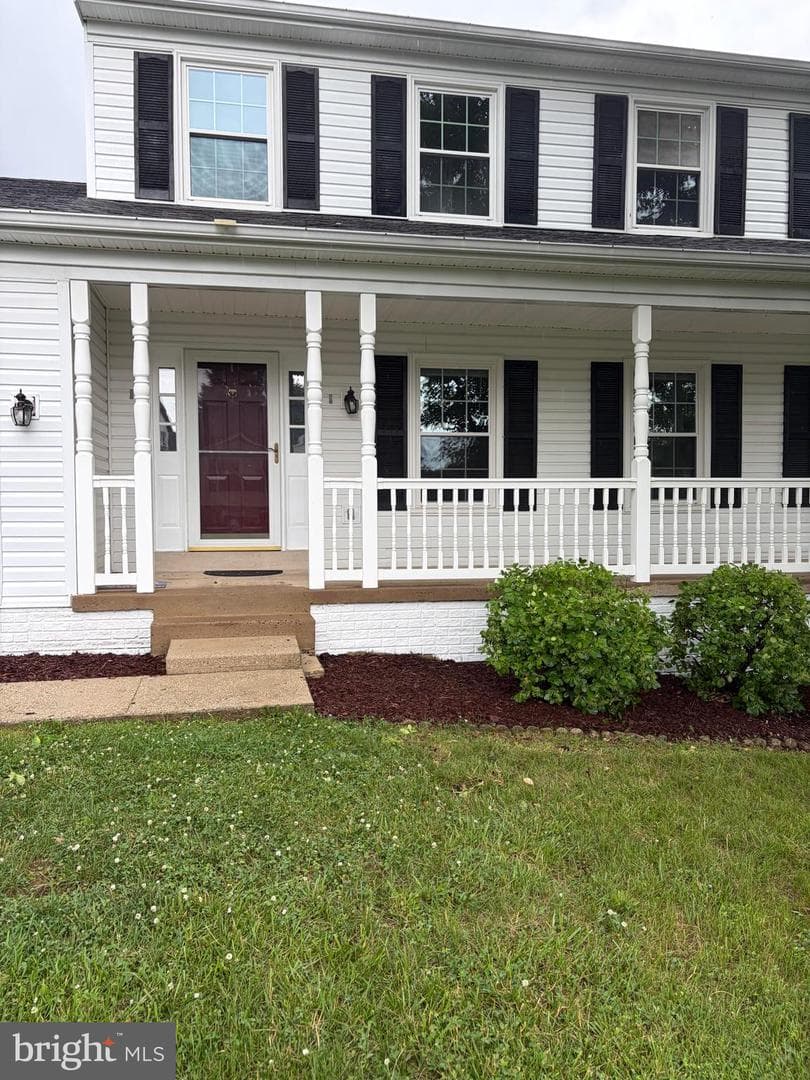 3 Cross Cut Ln, Fredericksburg