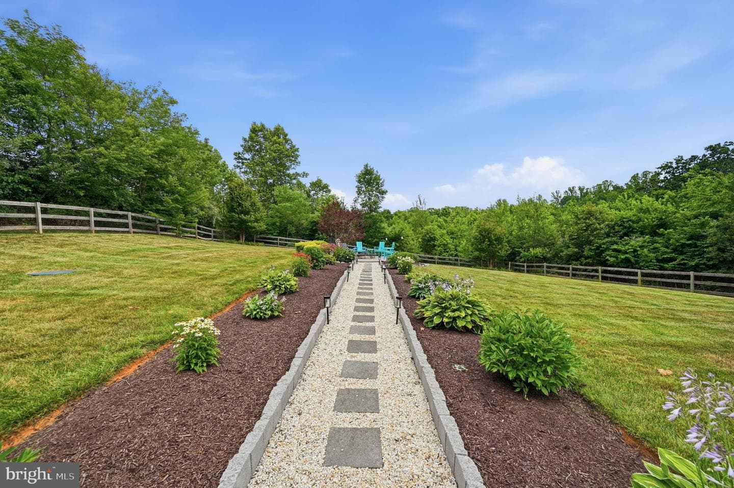 609 Monticello Drive photo 60