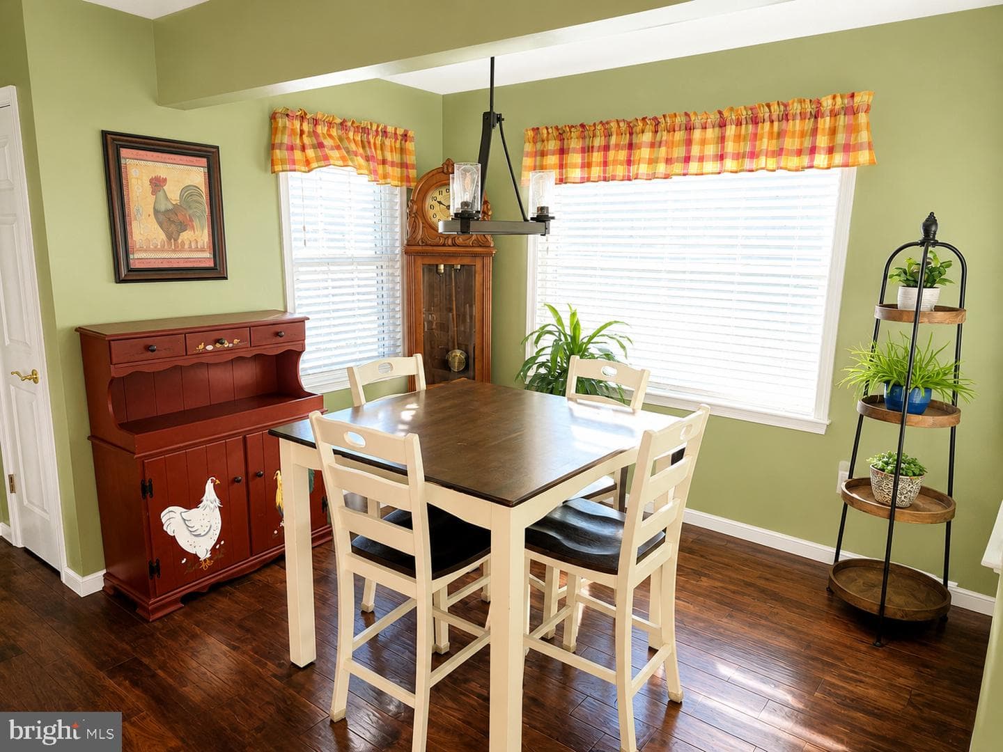 2 Seay Court photo 6