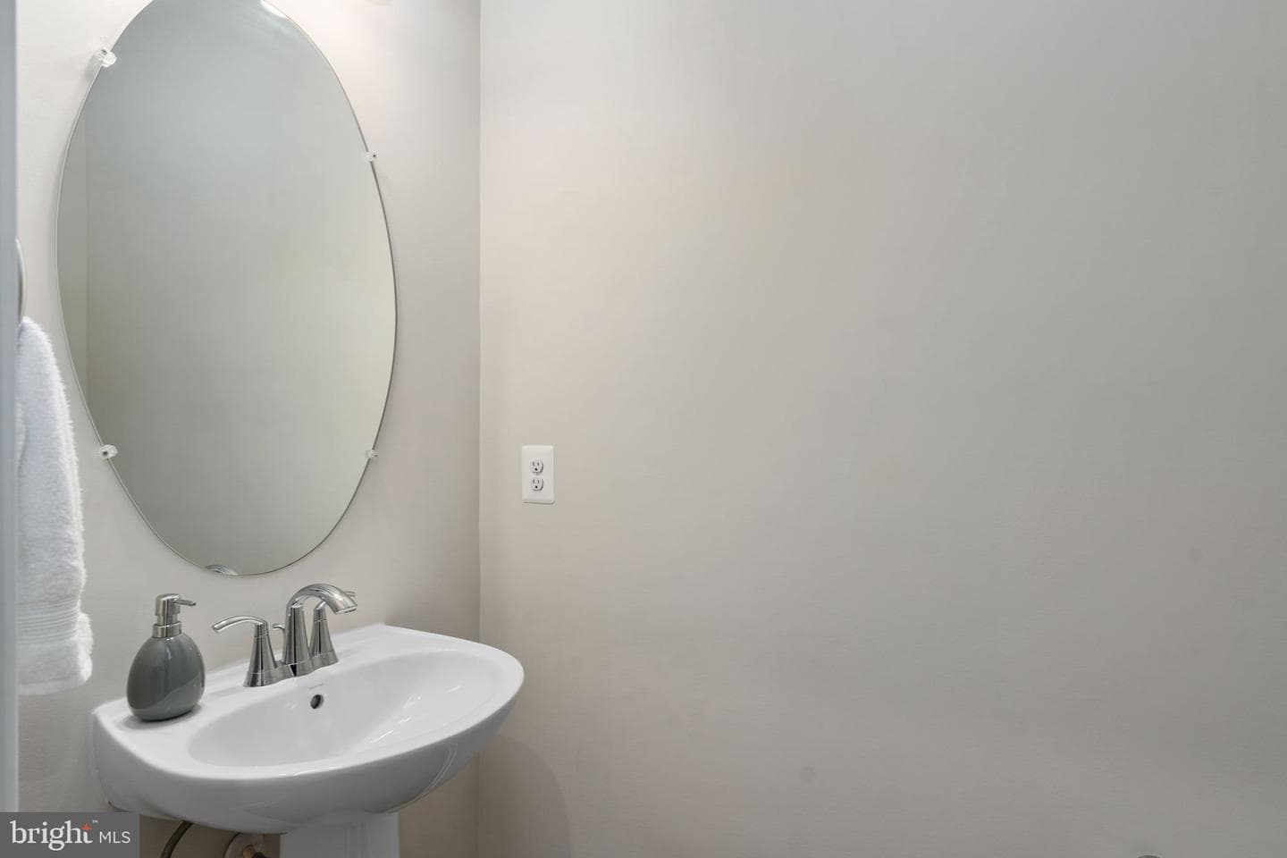 112 Lentz Lane photo 12