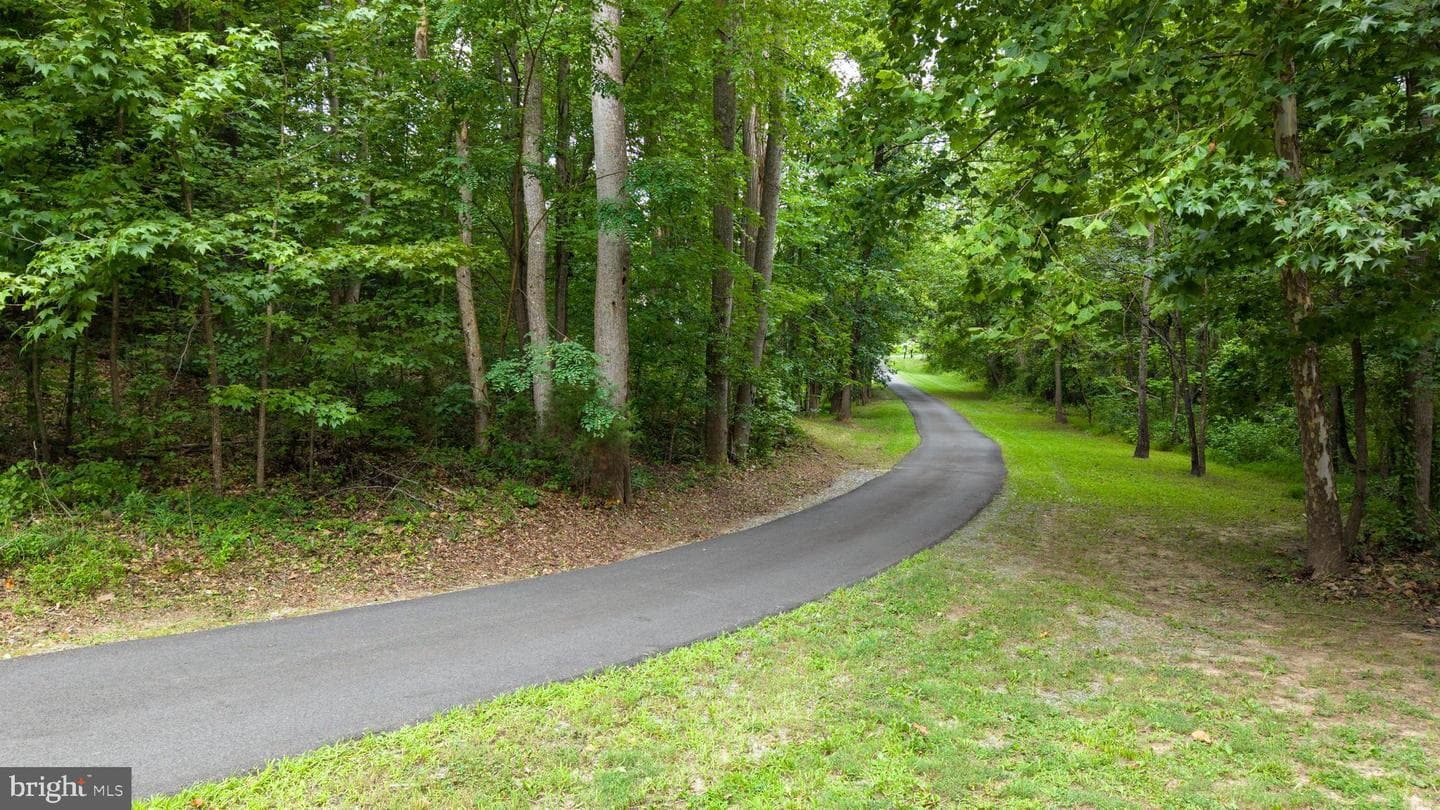 55 Brent Point Road photo 67