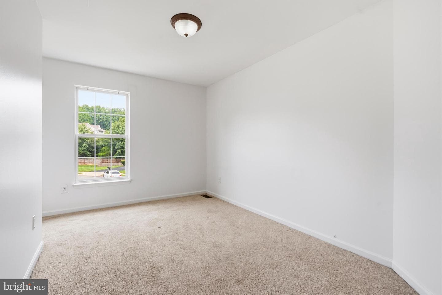 33 Jade Drive photo 34