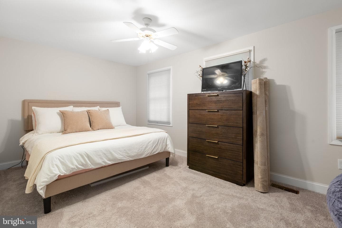 215 Stern Cove photo 11