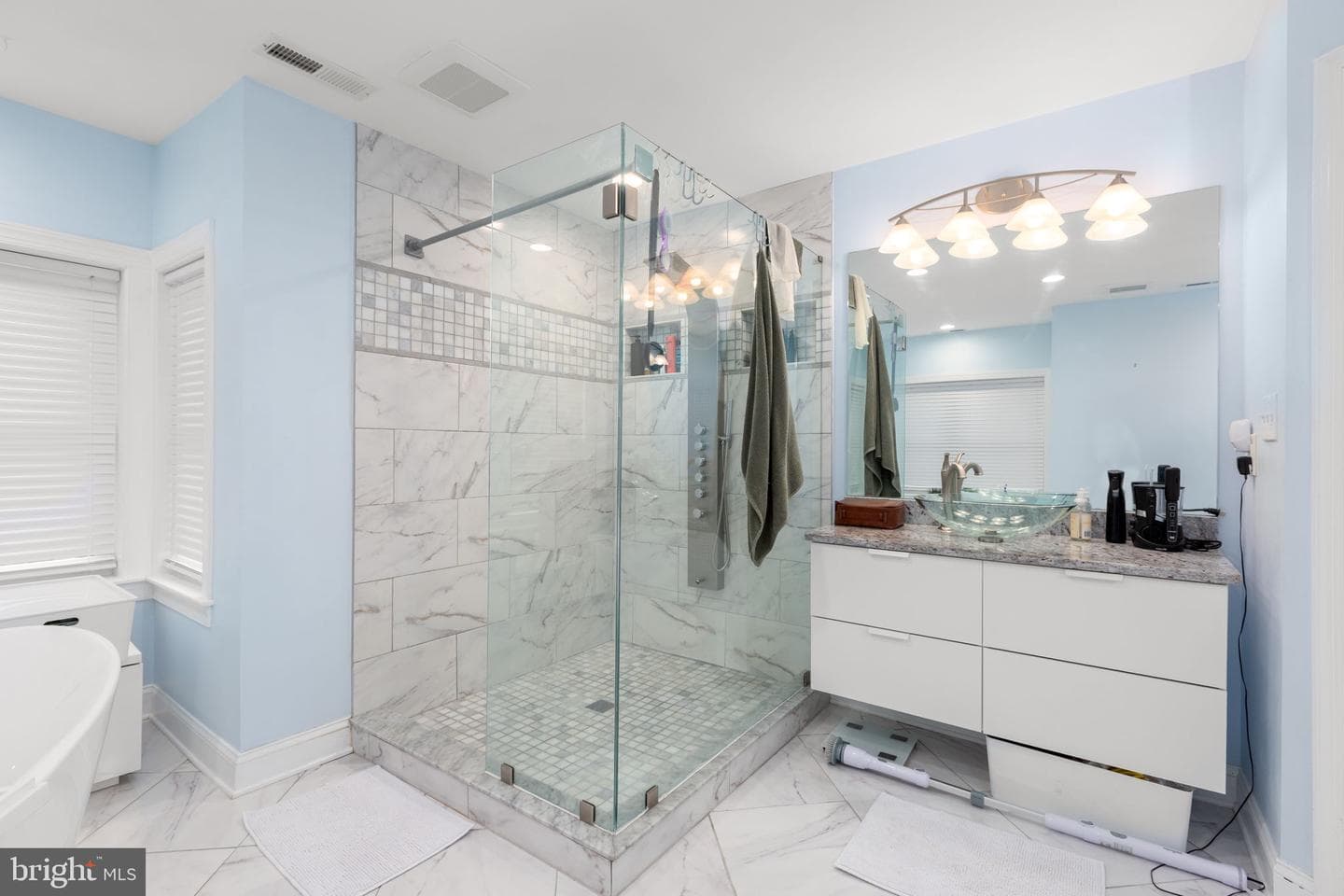 215 Stern Cove photo 15