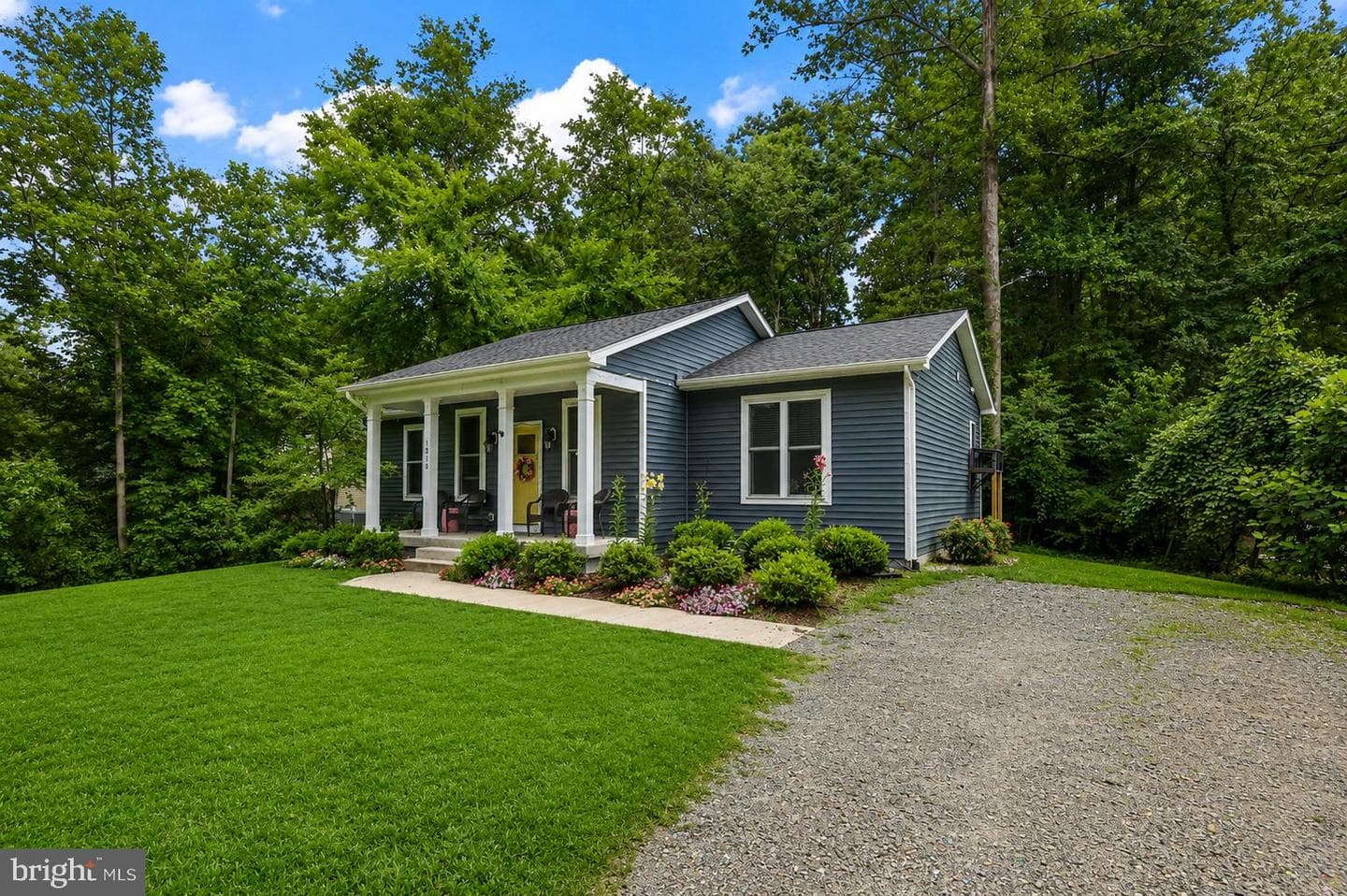 1210 Amherst Avenue photo 3