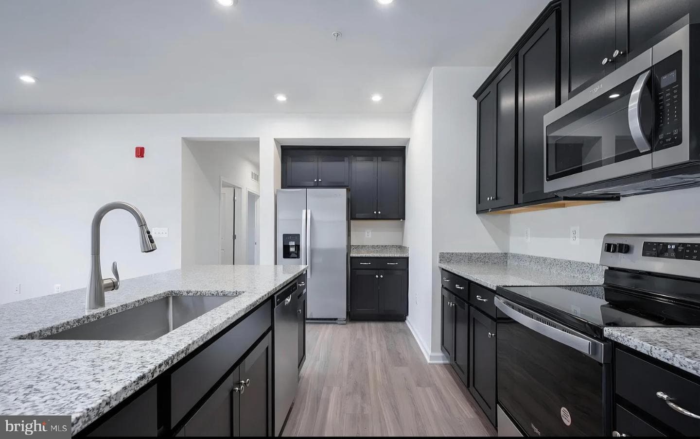19 Artemisia Way Way #101 photo 3