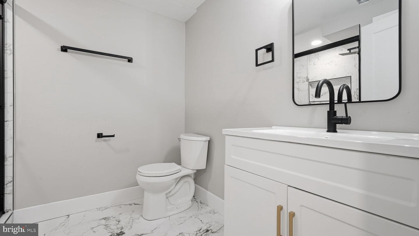 210 Austin Drive photo 35