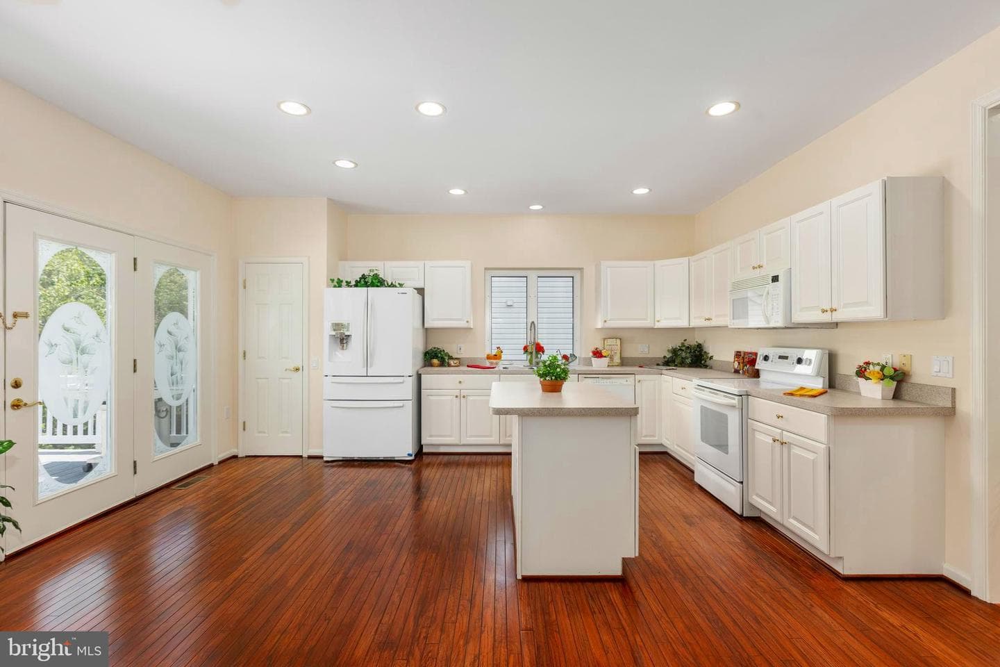 22 Chantilly Place photo 36