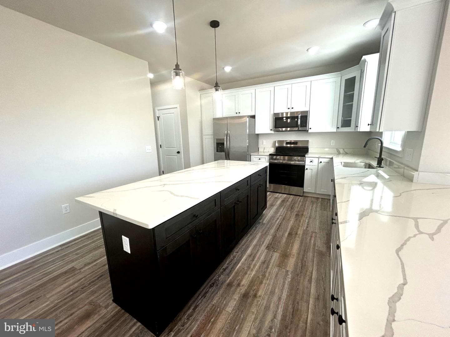 32 Virginia Avenue photo 20