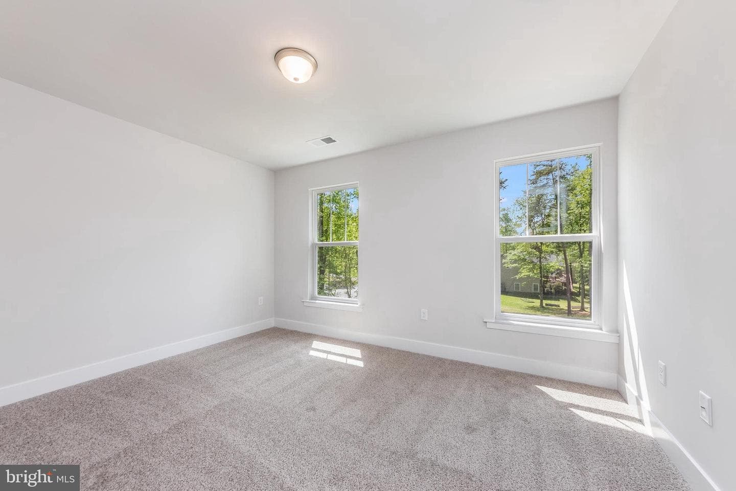 32 Virginia Avenue photo 24