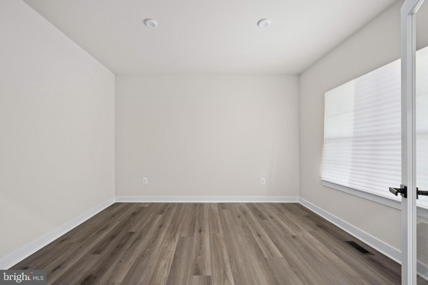 209 McKittrick Drive photo 18