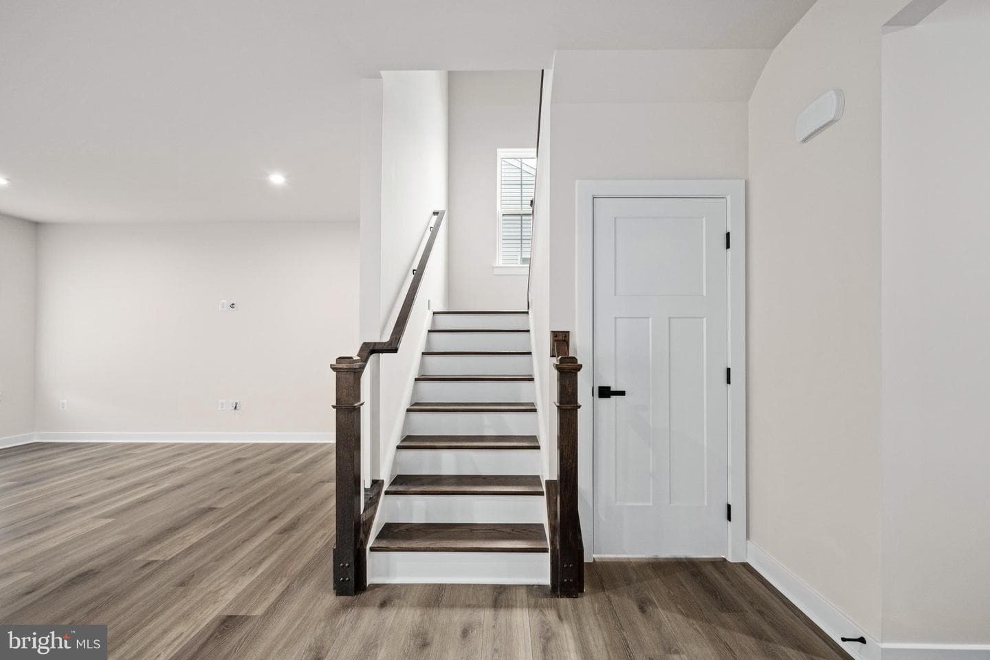209 McKittrick Drive photo 37