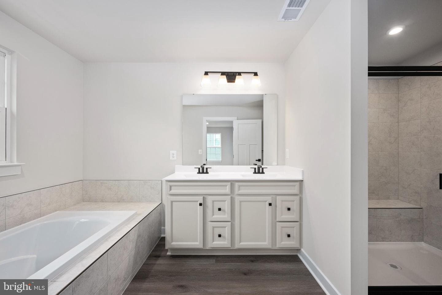 209 McKittrick Drive photo 50