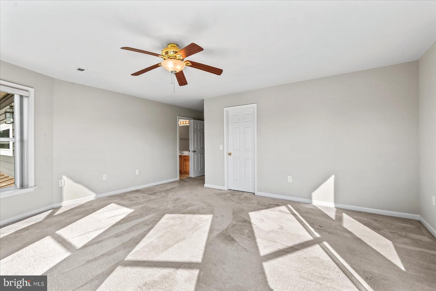 19 Pinto Lane photo 54