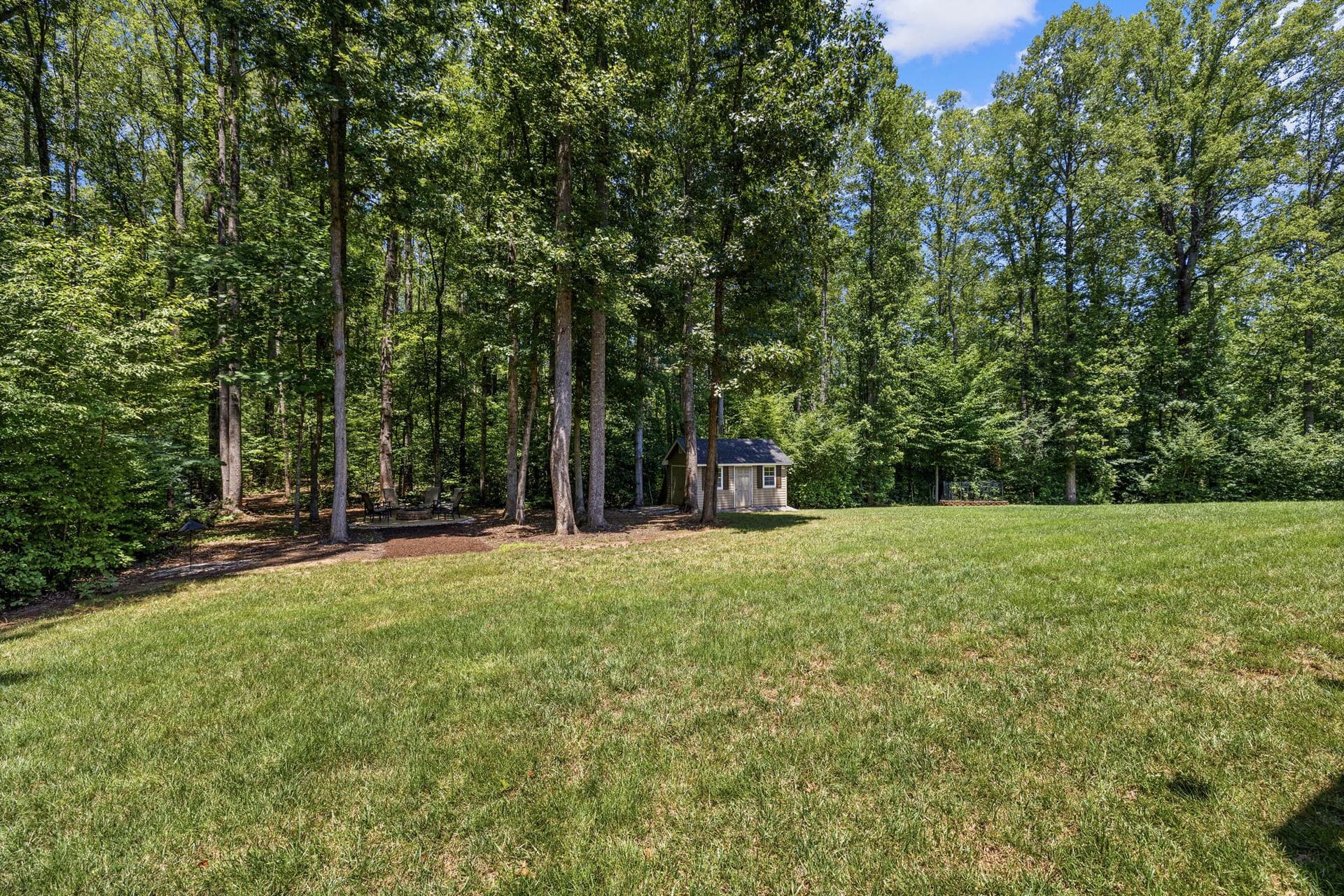 196 McPherson Drive photo 11
