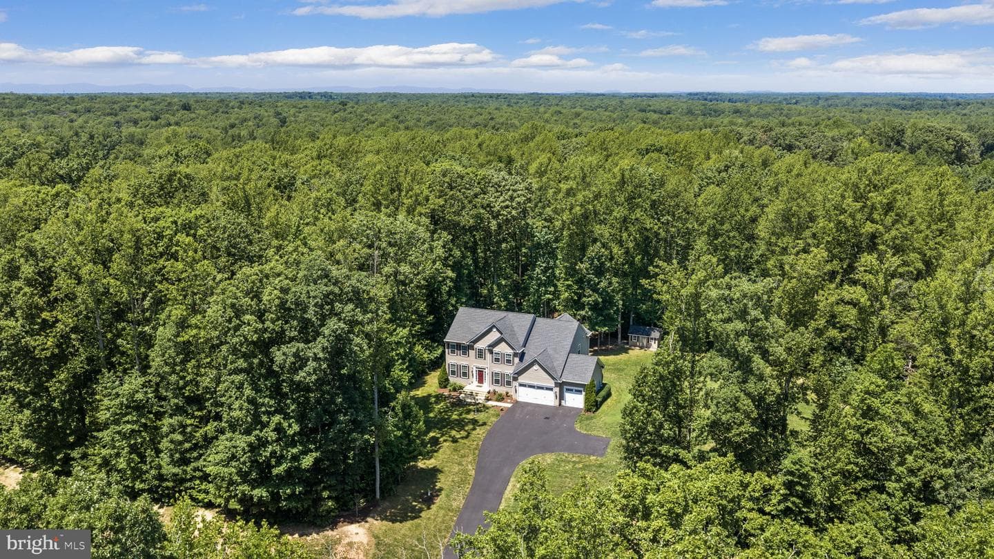 196 McPherson Drive photo 87