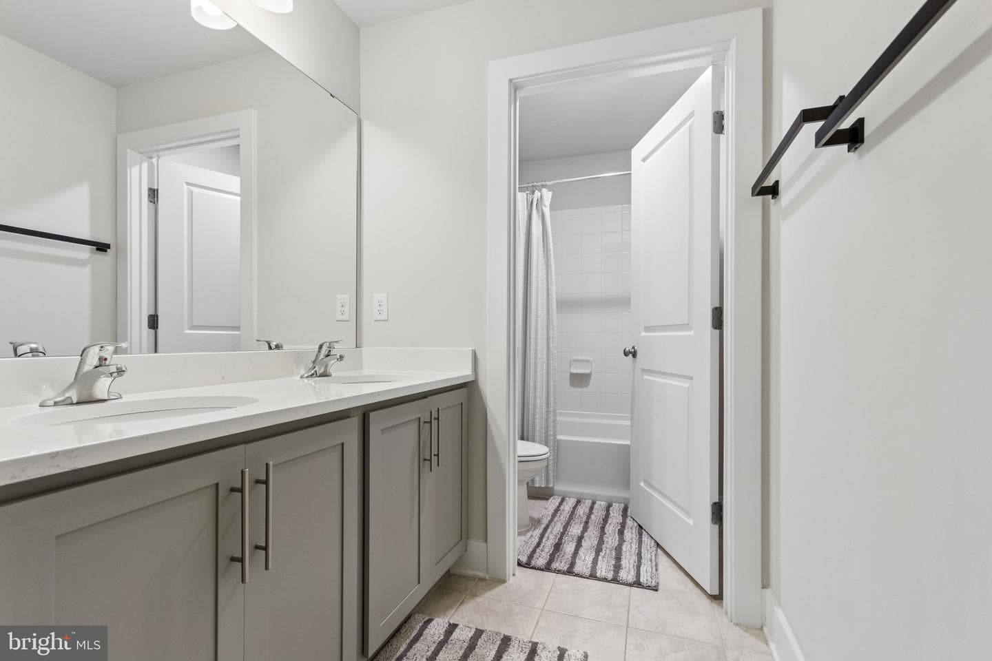 717 Long Meadow Drive photo 30