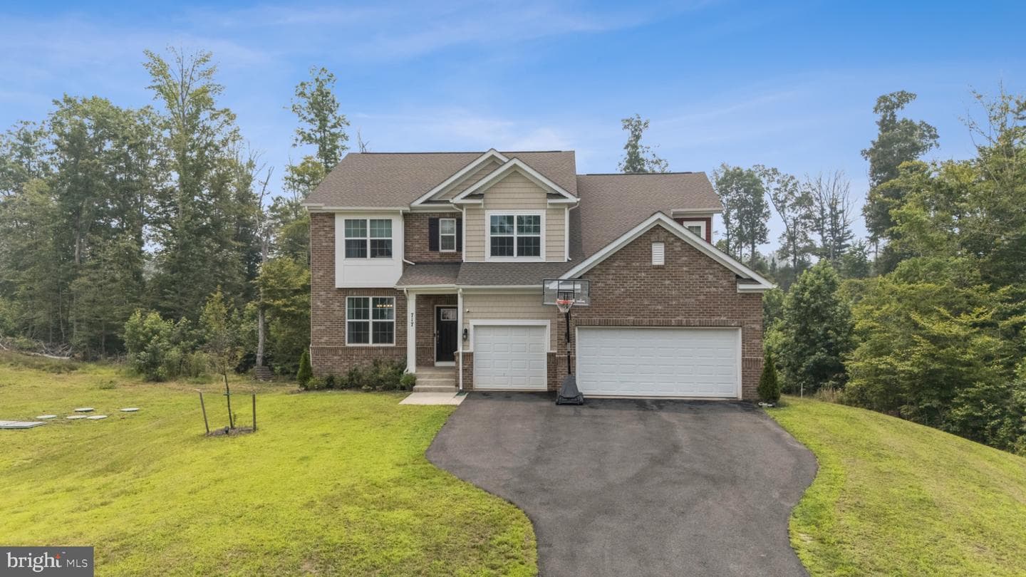 717 Long Meadow Drive photo 41