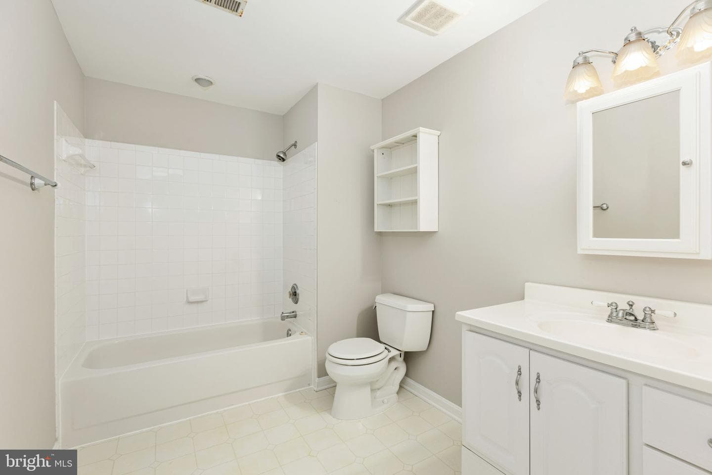 1 Markham Way photo 54