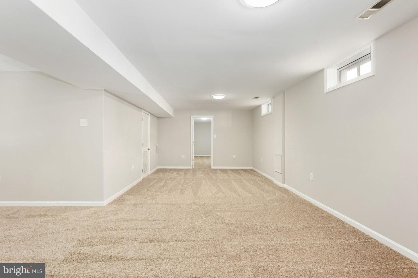 1 Markham Way photo 55